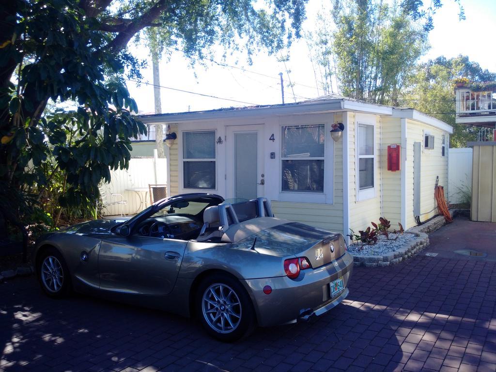 The Cottages At Madeira Beach St. Pete Beach Bagian luar foto