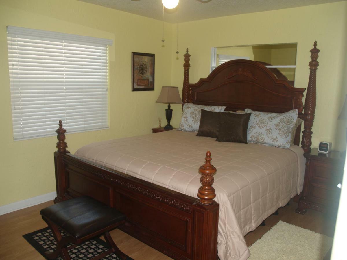 The Cottages At Madeira Beach St. Pete Beach Bagian luar foto