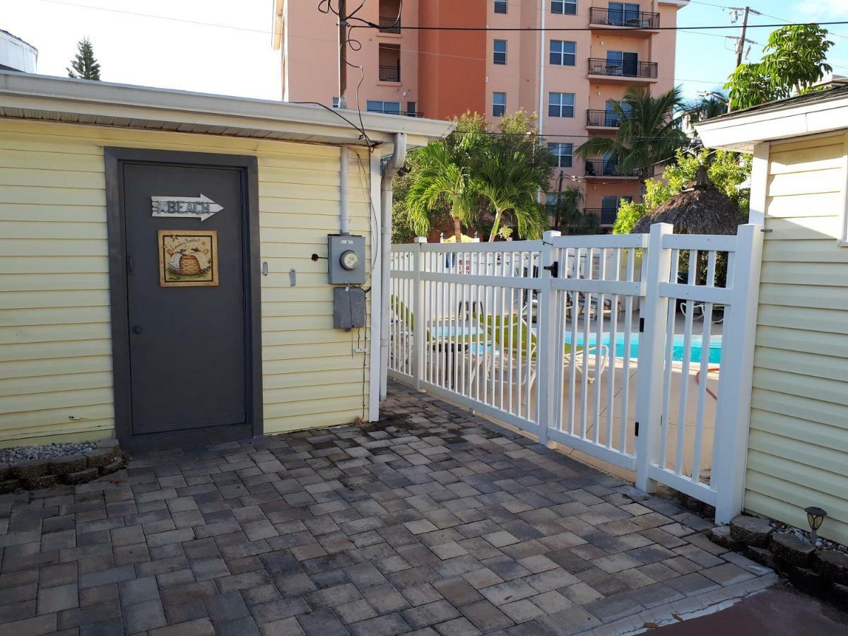 The Cottages At Madeira Beach St. Pete Beach Bagian luar foto