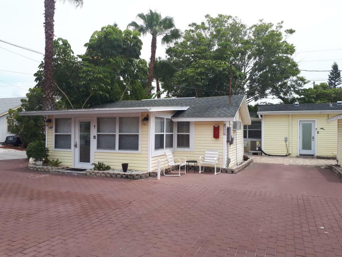 The Cottages At Madeira Beach St. Pete Beach Bagian luar foto