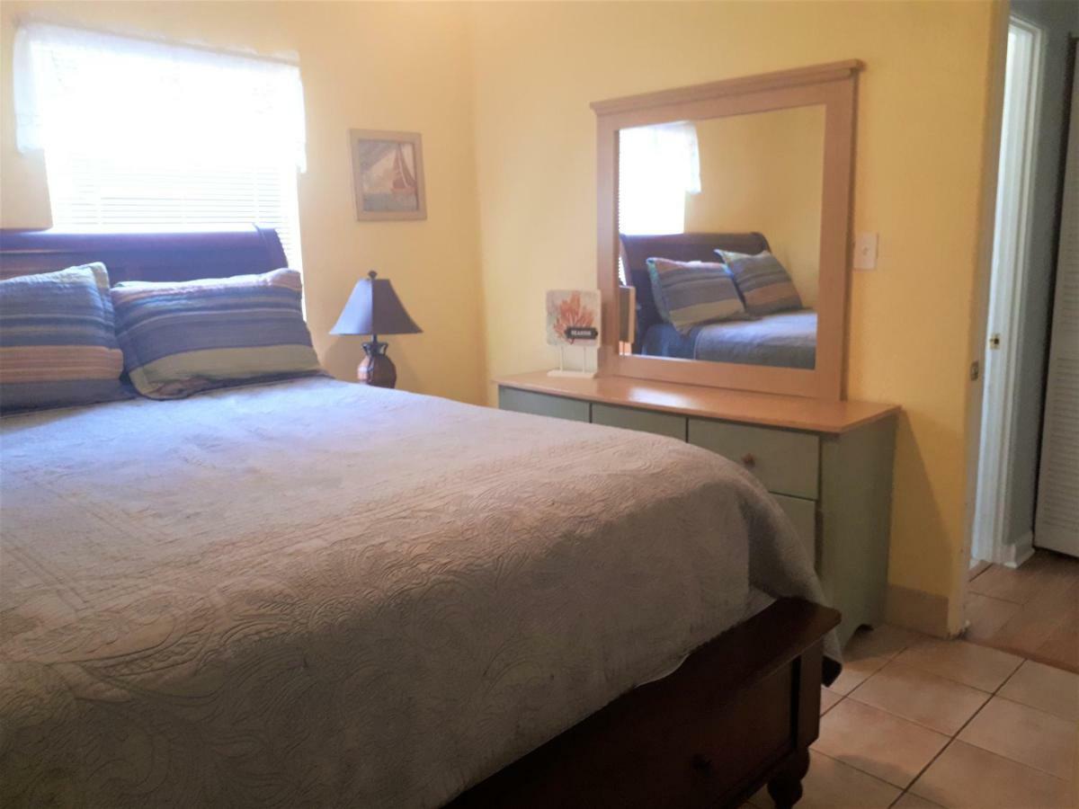 The Cottages At Madeira Beach St. Pete Beach Bagian luar foto