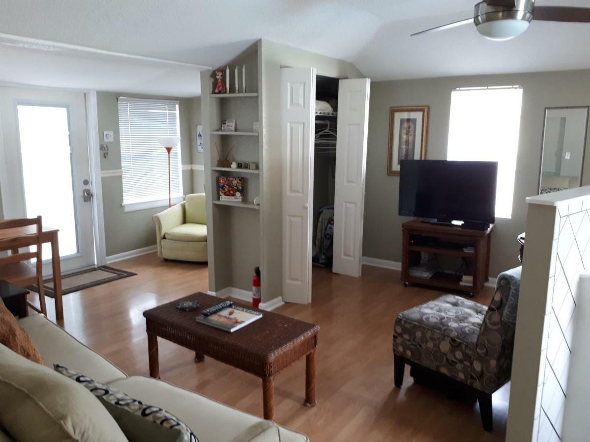 The Cottages At Madeira Beach St. Pete Beach Bagian luar foto
