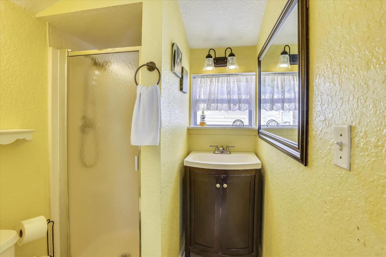 The Cottages At Madeira Beach St. Pete Beach Bagian luar foto